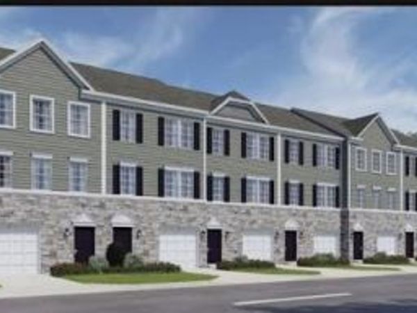 102 JONAGOLD DRIVE , GLASSBORO, NJ 08028