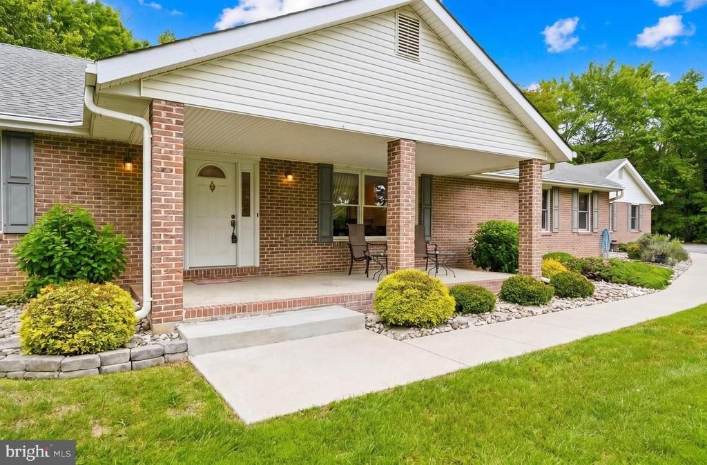11600 Farm Drive , La Plata, MD 20646 Main Photo