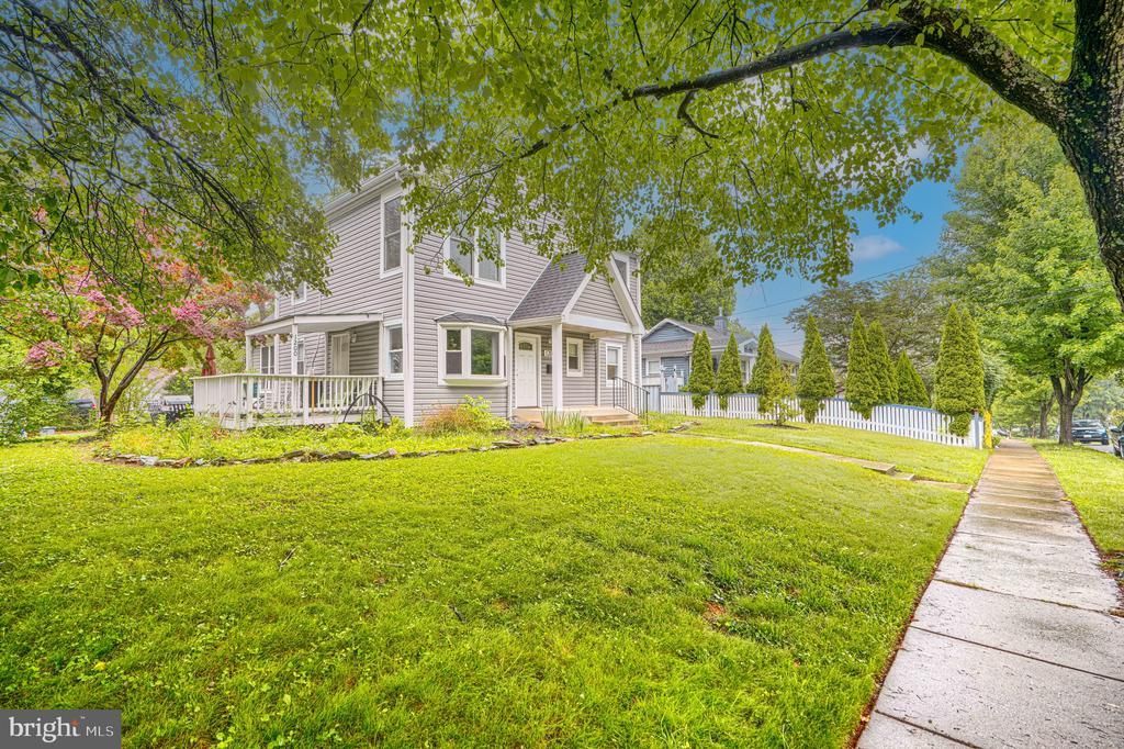 1200 Clagett Drive, Rockville, MD 20851 Main Photo
