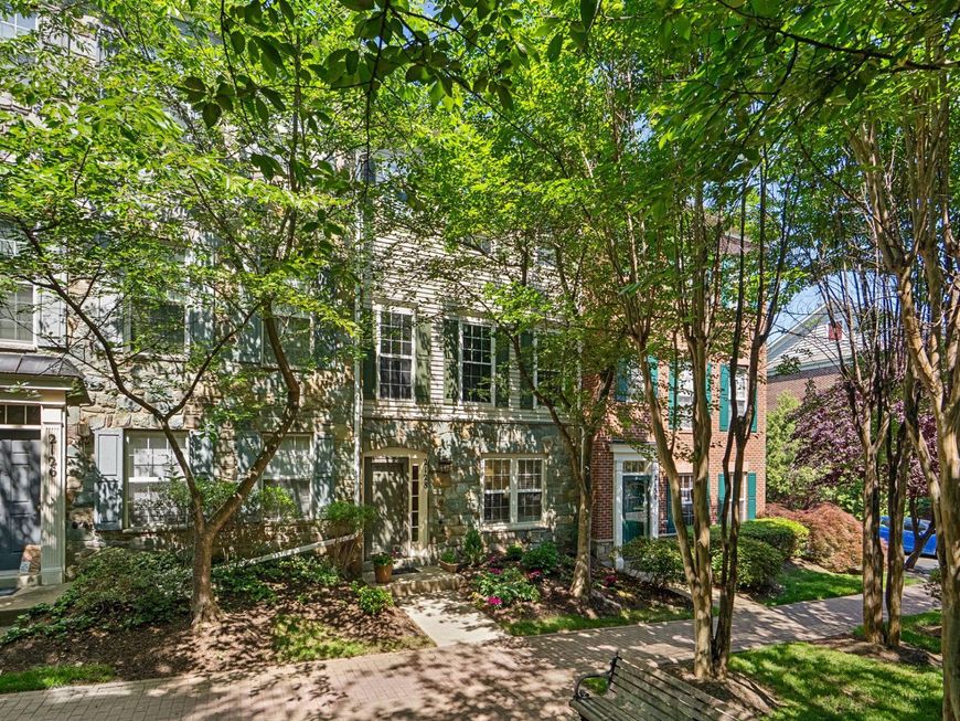 2128 Darcy Green Place, Silver Spring, MD 20910 Main Photo