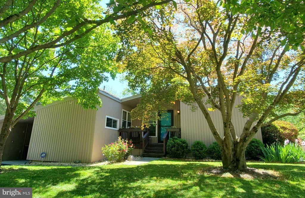 11716 CHERRY GROVE DRIVE , NORTH POTOMAC, MD 20878