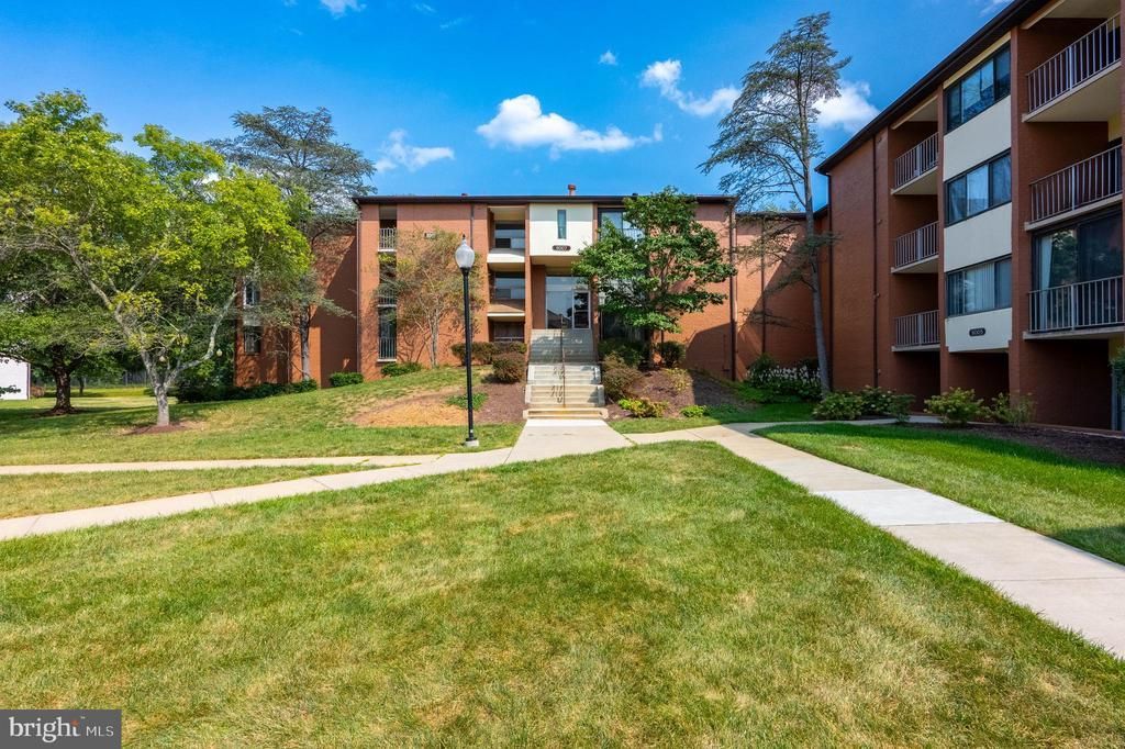 8007 MANDAN ROAD , GREENBELT, MD 20770