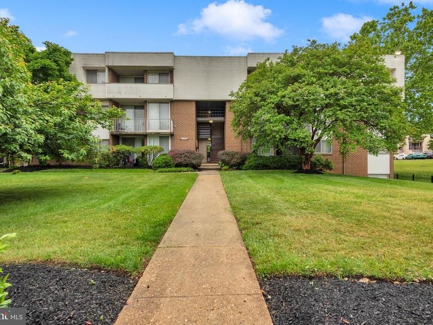 10237 Prince Place, Unit 25-307, Upper Marlboro, MD 20774 Main Photo