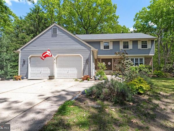 8 WYNDHAM ROAD , VOORHEES, NJ 08043