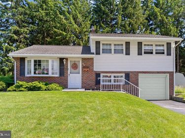 334 ERNST ROAD, READING, PA 19601