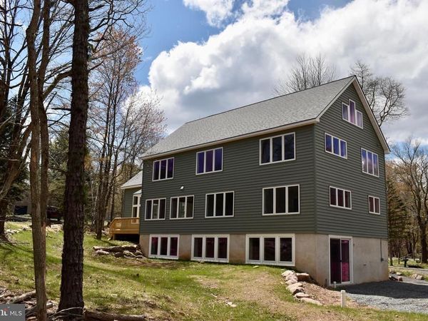 101 LINDBERGH CIRCLE , ALBRIGHTSVILLE, PA 18210