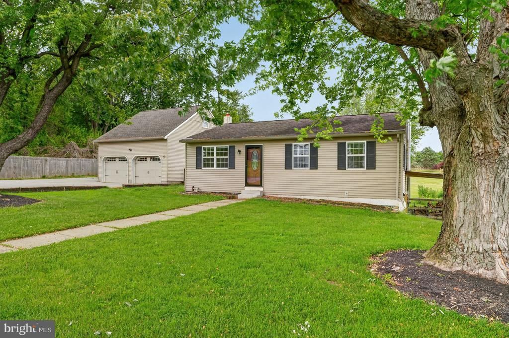 388 HIPKINS ROAD , WEST GROVE, PA 19390