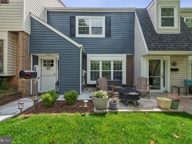 2140 ASH LANE, LAFAYETTE HILL, PA 19444