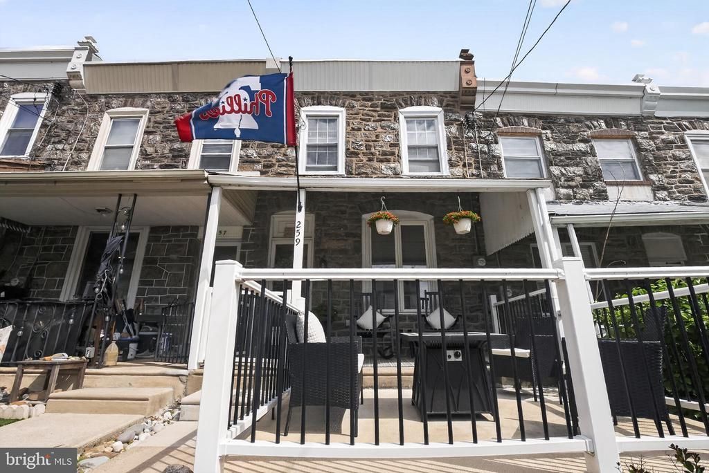 259 Lauriston Street, Philadelphia, PA 19128 Main Photo
