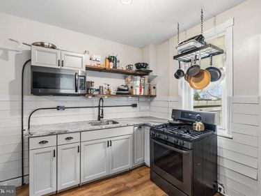 1322 N HOBART STREET, PHILADELPHIA, PA 19131