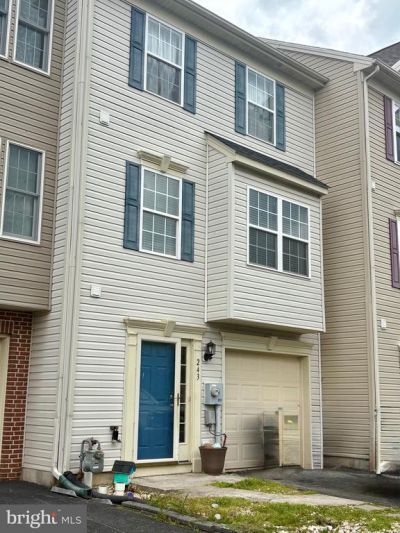 243 COUNTRY RIDGE DRIVE , RED LION, PA 17356