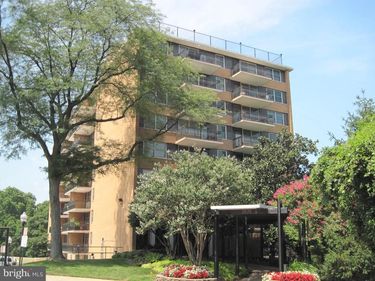 2030 N ADAMS STREET , Unit 1008, ARLINGTON, VA 22201