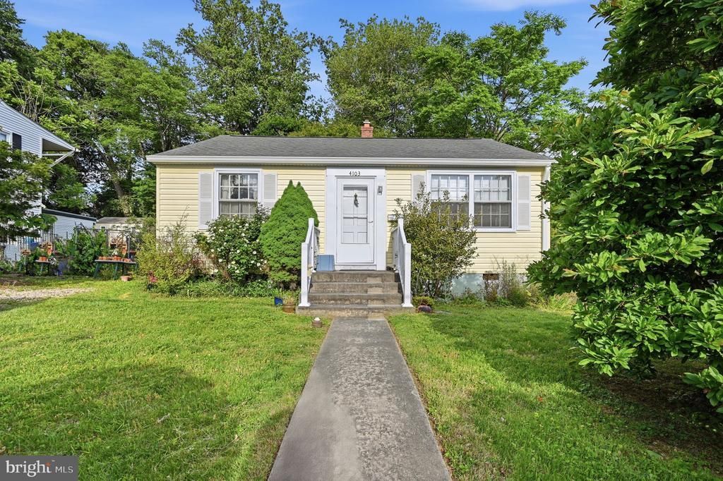 4103 Chestnut Street , Fairfax, VA 22030 Main Photo