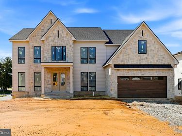 10801 MASON HUNT COURT , RESTON, VA 20190