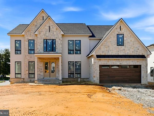 10801 MASON HUNT COURT , RESTON, VA 20190
