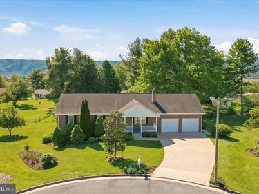 500 STEPHENSON COURT , WOODSTOCK, VA 22664