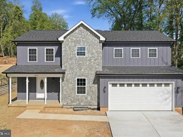 1357 N ROYAL AVENUE , FRONT ROYAL, VA 22630
