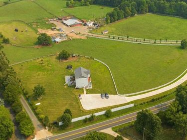 15001 FLEETWOOD DRIVE, NOKESVILLE, VA 20181