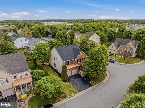 463 RICHWOOD HALL ROAD, KEARNEYSVILLE, WV 25430