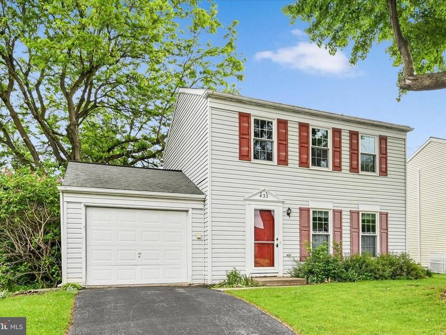 433 Springfield Court , Lititz, PA 17543 Main Photo