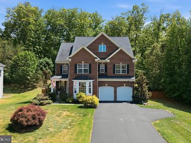 3679 EXPEDITION DRIVE , TRIANGLE, VA 22172