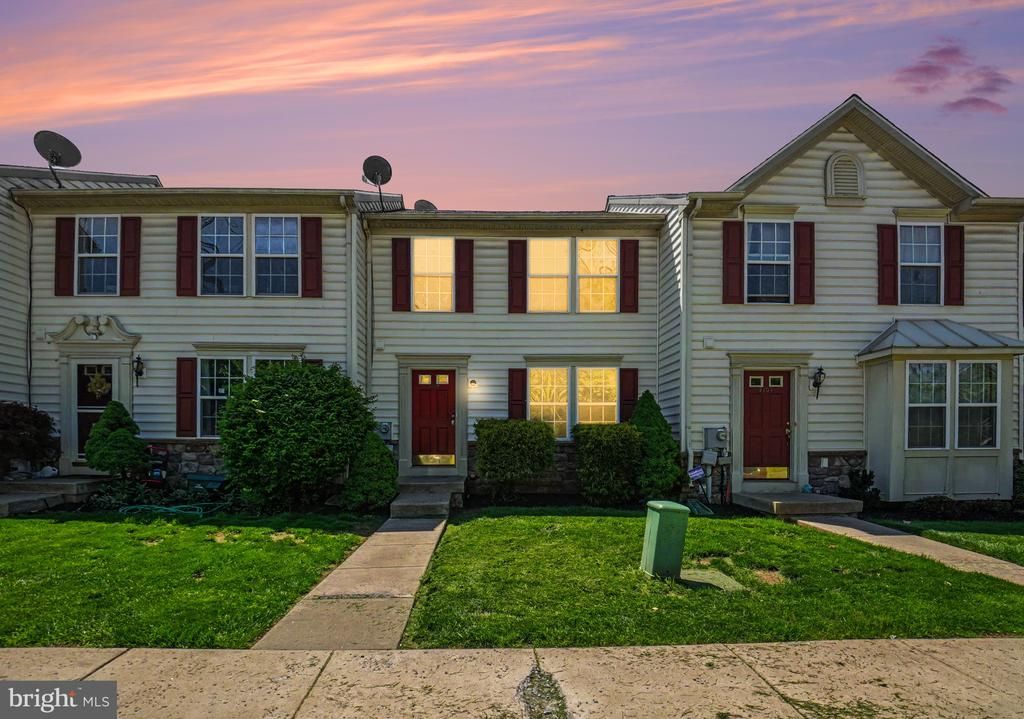 2103 Orchard View Road, Reading, PA 19606 Main Photo