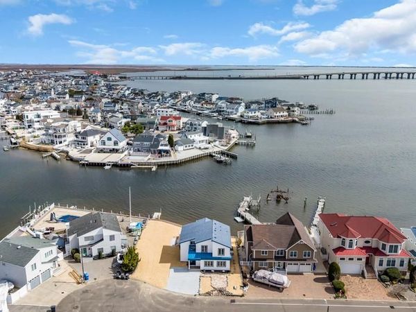 2139 MILL CREEK ROAD , MANAHAWKIN, NJ 08050