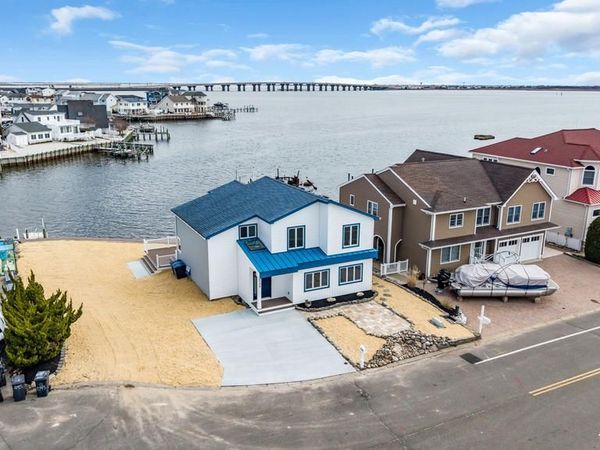 2139 MILL CREEK ROAD, MANAHAWKIN, NJ 08050