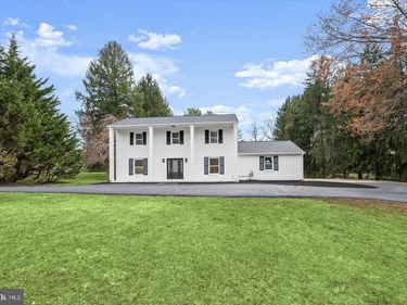 9828 WATTS BRANCH DRIVE, ROCKVILLE, MD 20850
