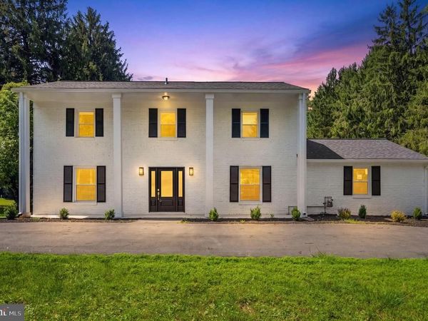 9828 WATTS BRANCH DRIVE, ROCKVILLE, MD 20850