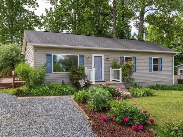 525 JESTER LN, CHARLOTTESVILLE, VA 22911