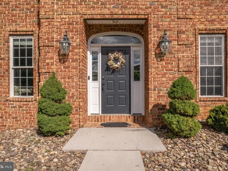 2384 Castlegreen Drive , Greencastle, PA 17225 Main Photo
