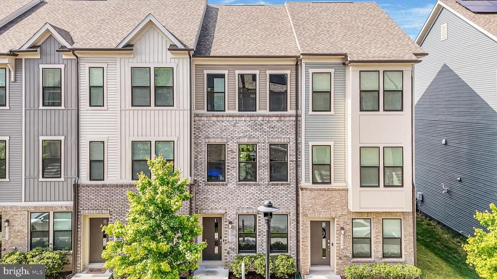 3231 WATERSHED BOULEVARD , LAUREL, MD 20724