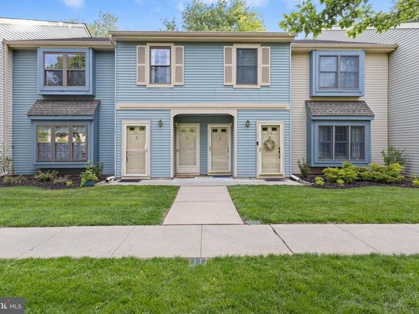 214 WYNDHAM PLACE , TRENTON, NJ 08691