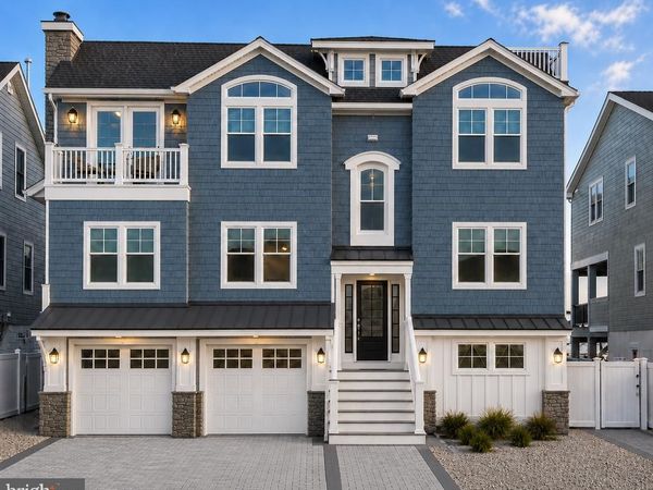 310 CENTRAL AVENUE, SHIP BOTTOM, NJ 08008