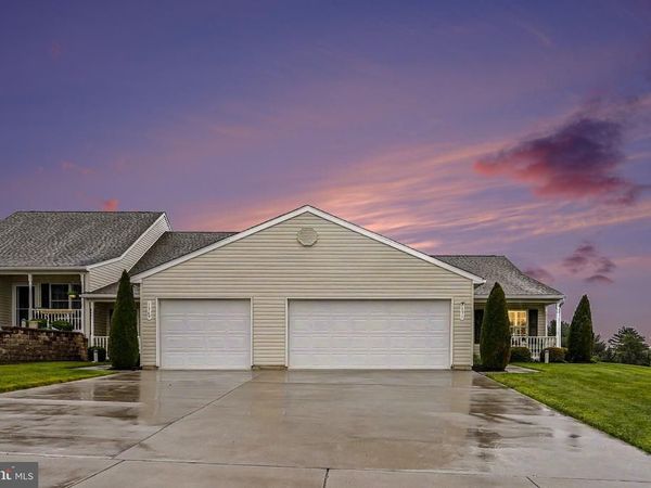 1371 CHAMI DRIVE, Unit 166, SPRING GROVE, PA 17362