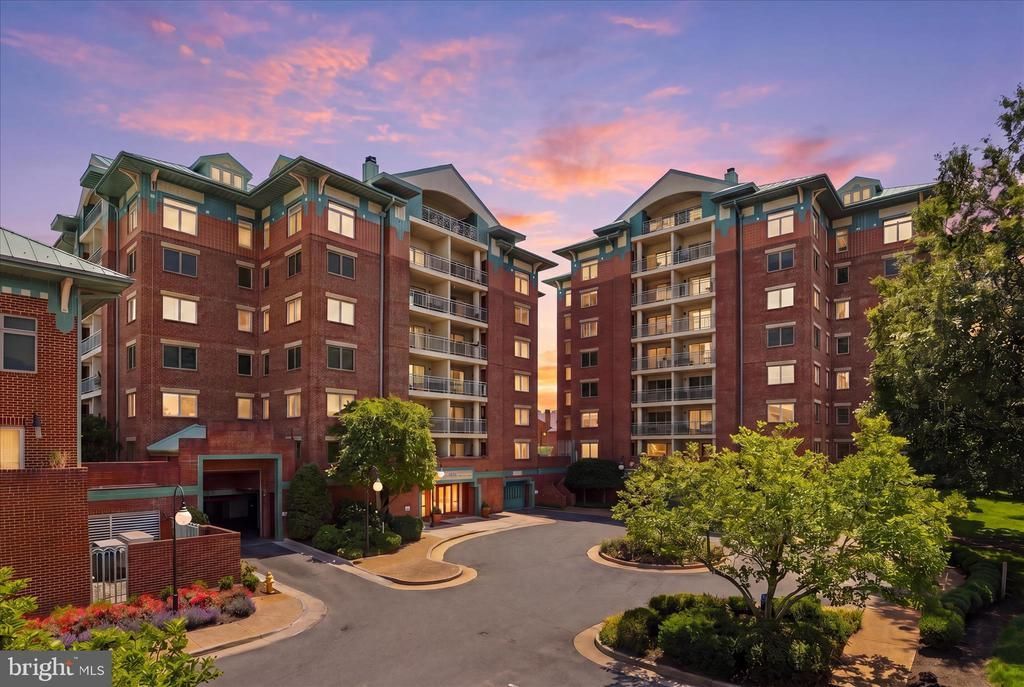 505 E Braddock Road E, Unit 504, Alexandria, VA 22314 Main Photo