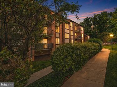 9702 KINGSBRIDGE DRIVE, Unit 3, FAIRFAX, VA 22031