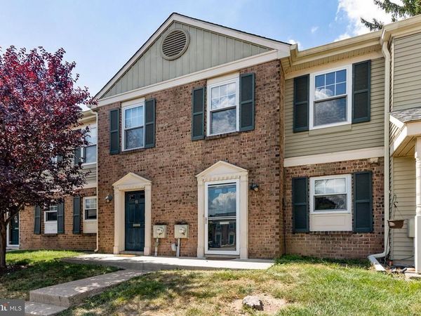 14 YORKTOWN COURT , Unit 115 U-14, BLUE BELL, PA 19422