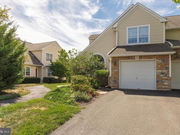 146 CANTERBURY LANE, BLUE BELL, PA 19422