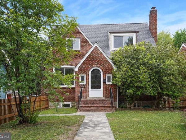 8209 FLOWER AVENUE , TAKOMA PARK, MD 20912