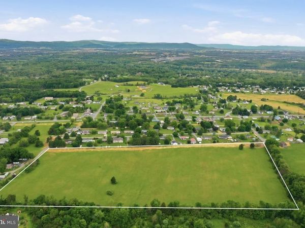 MURPHY LANE , FALLING WATERS, WV 25419