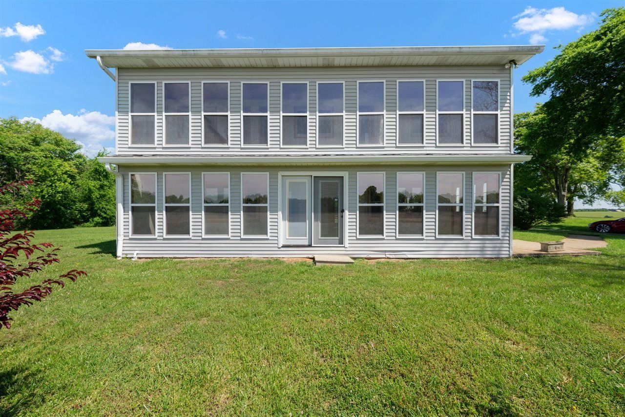 2327 Meng Road , Bowling Green, KY 42104 Main Photo