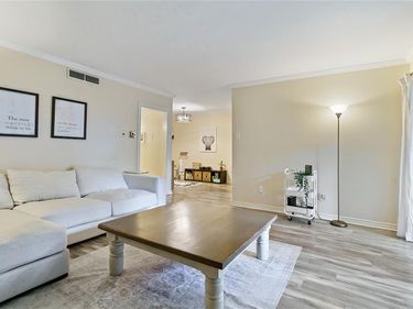 7707 Meadow Park Drive, Unit 112, Dallas, TX 75230