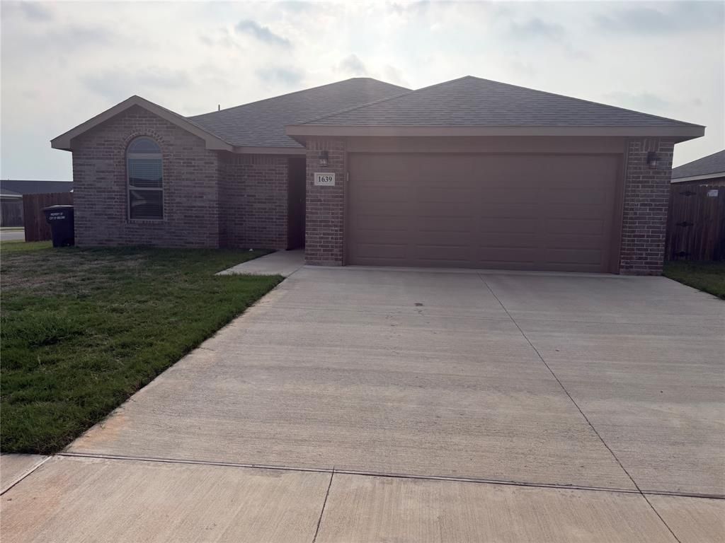 1639 Sweetwater Lane, Abilene, TX 79602 Main Photo