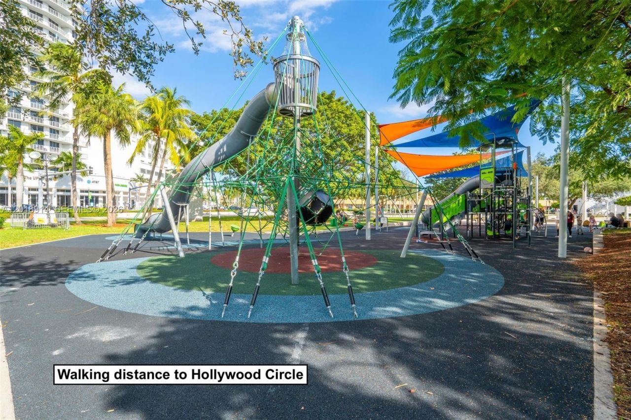 1720 Jefferson St , Unit 306, Hollywood, FL 33020 Photo