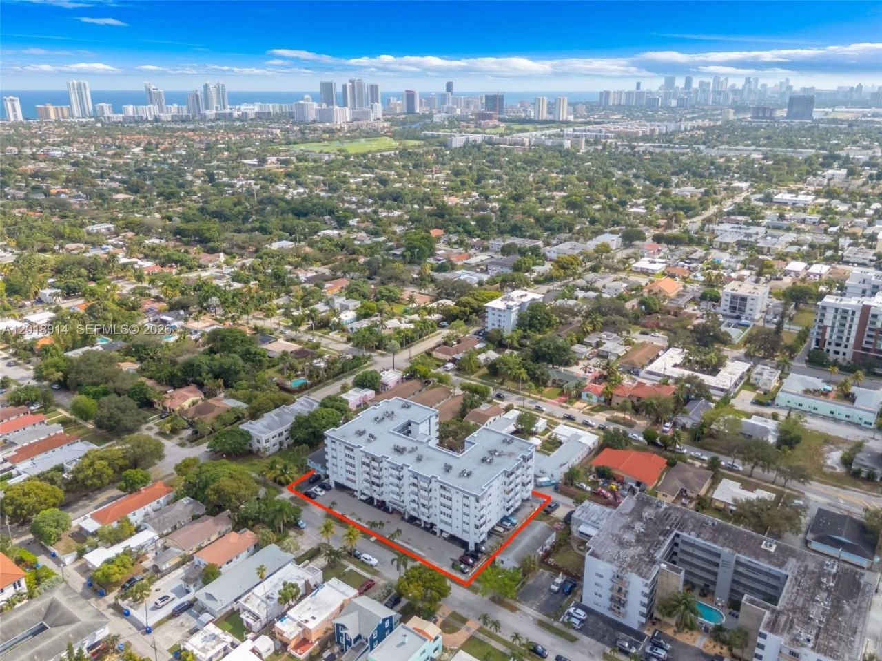 1720 Jefferson St , Unit 306, Hollywood, FL 33020 Photo