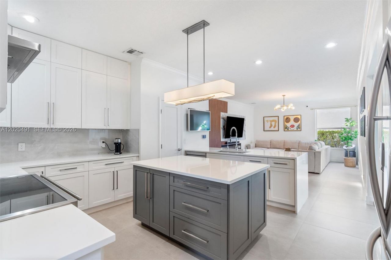 12731 Yardley Dr, Boca Raton, FL 33428 Photo