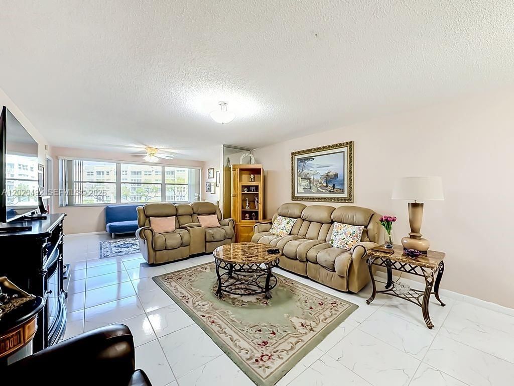 10208 NW 24th Pl , Unit 203, Sunrise, FL 33322 Photo