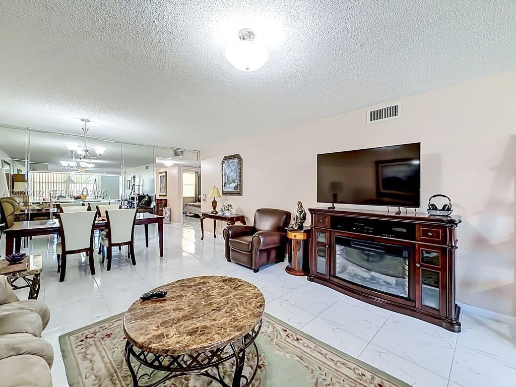 10208 NW 24th Pl , Unit 203, Sunrise, FL 33322 Photo